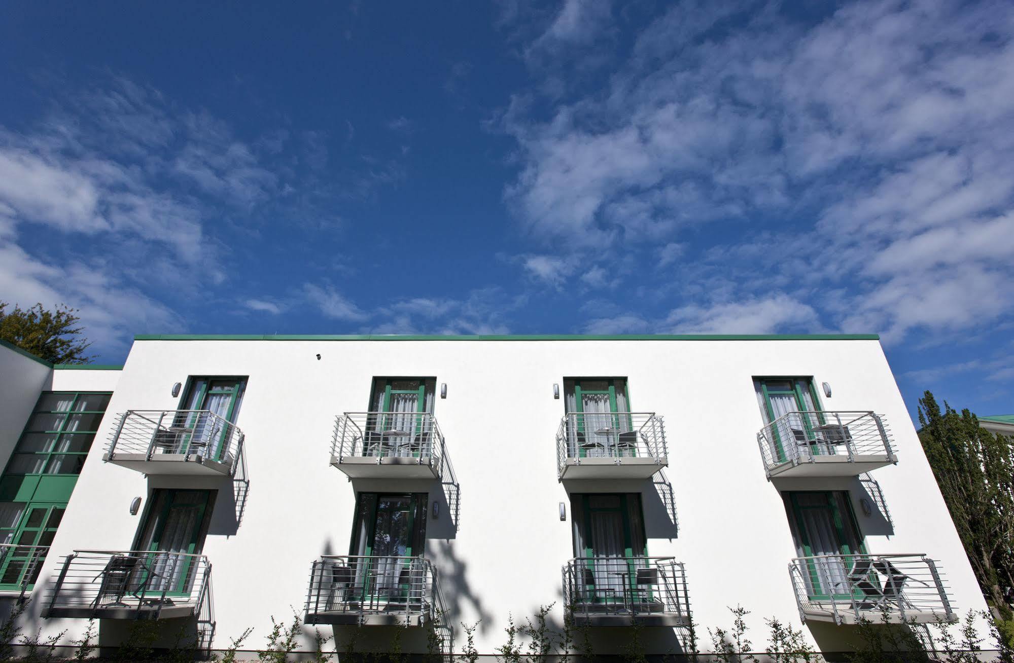 Hotel Edison Ostseebad Kühlungsborn Exteriör bild